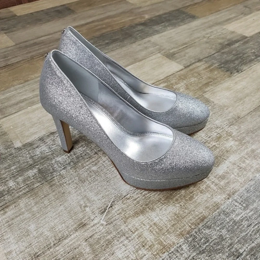 Michael Kors Women's Chantal Platform Pumps Sz 7 Slip On Pump Heels